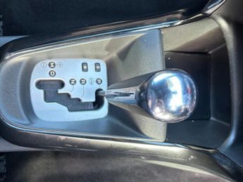 Citroen DS3 1.6 VTi DStyle Plus Hatchback 3dr Petrol Auto Euro 5 (120 ps)