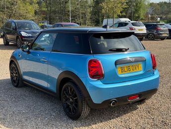 MINI Hatch 1.5 Cooper Hatchback 3dr Petrol Manual Euro 6 (s/s) (136 ps)