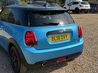 MINI Hatch 1.5 Cooper Hatchback 3dr Petrol Manual Euro 6 (s/s) (136 ps)