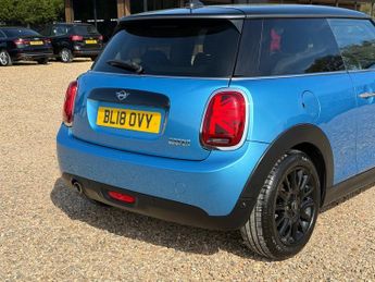 MINI Hatch 1.5 Cooper Hatchback 3dr Petrol Manual Euro 6 (s/s) (136 ps)