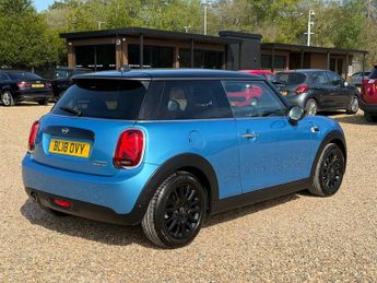 MINI Hatch 1.5 Cooper Hatchback 3dr Petrol Manual Euro 6 (s/s) (136 ps)