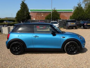 MINI Hatch 1.5 Cooper Hatchback 3dr Petrol Manual Euro 6 (s/s) (136 ps)