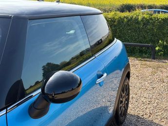 MINI Hatch 1.5 Cooper Hatchback 3dr Petrol Manual Euro 6 (s/s) (136 ps)