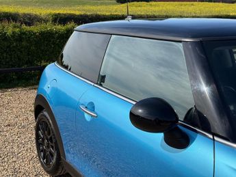 MINI Hatch 1.5 Cooper Hatchback 3dr Petrol Manual Euro 6 (s/s) (136 ps)
