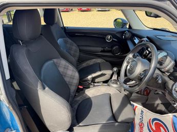 MINI Hatch 1.5 Cooper Hatchback 3dr Petrol Manual Euro 6 (s/s) (136 ps)