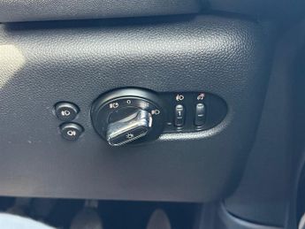 MINI Hatch 1.5 Cooper Hatchback 3dr Petrol Manual Euro 6 (s/s) (136 ps)