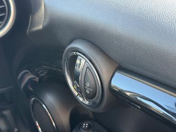 MINI Hatch 1.5 Cooper Hatchback 3dr Petrol Manual Euro 6 (s/s) (136 ps)