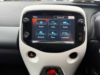 Toyota Aygo 1.0 VVT-i x-trend Hatchback 5dr Petrol x-shift Euro 6 (71 ps)