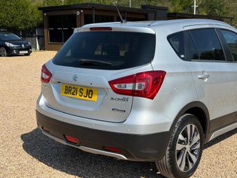 Suzuki SX4 S-Cross 1.4 Boosterjet MHEV SZ-T SUV 5dr Petrol Hybrid Manual Euro 6 (s/