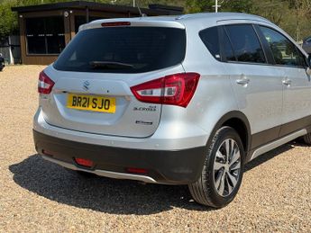 Suzuki SX4 S-Cross 1.4 Boosterjet MHEV SZ-T SUV 5dr Petrol Hybrid Manual Euro 6 (s/