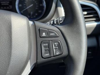 Suzuki SX4 S-Cross 1.4 Boosterjet MHEV SZ-T SUV 5dr Petrol Hybrid Manual Euro 6 (s/