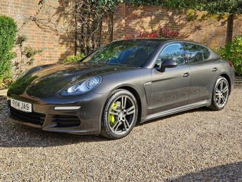 Porsche Panamera S E-HYBRID TIPTRONIC