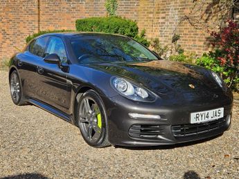 Porsche Panamera S E-HYBRID TIPTRONIC