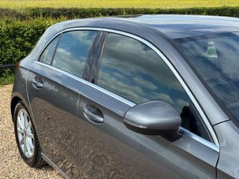 Mercedes A200 1.3 Sport (Executive) Hatchback 5dr Petrol 7G-DCT Euro 6 (s/s) (