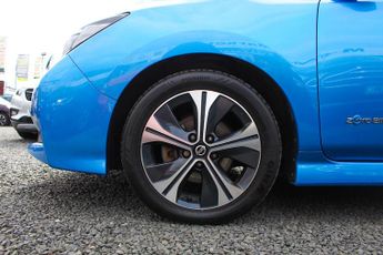 Nissan Leaf 40kWh N-Connecta Hatchback 5dr Electric Auto (150 ps)