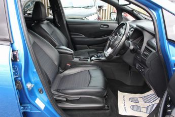 Nissan Leaf 40kWh N-Connecta Hatchback 5dr Electric Auto (150 ps)