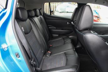 Nissan Leaf 40kWh N-Connecta Hatchback 5dr Electric Auto (150 ps)