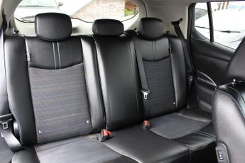 Nissan Leaf 40kWh N-Connecta Hatchback 5dr Electric Auto (150 ps)