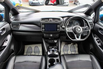 Nissan Leaf 40kWh N-Connecta Hatchback 5dr Electric Auto (150 ps)