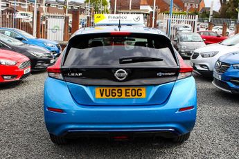 Nissan Leaf 40kWh N-Connecta Hatchback 5dr Electric Auto (150 ps)