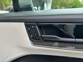 Porsche Cayenne 3.0 V6 E-HYBRID 25.9kWh