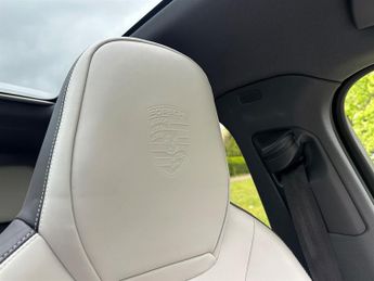 Porsche Cayenne 3.0 V6 E-HYBRID 25.9kWh