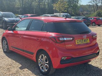 Hyundai i20 1.0 T-GDi Premium Nav Hatchback 5dr Petrol DCT Euro 6 (s/s) (100