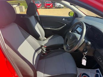 Hyundai i20 1.0 T-GDi Premium Nav Hatchback 5dr Petrol DCT Euro 6 (s/s) (100