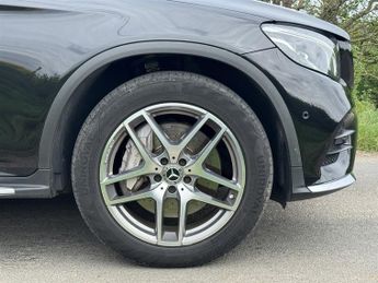 Mercedes GLC250d 4MATIC AMG LINE PREMIUM PLUS