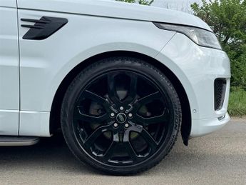 Land Rover Range Rover Sport SDV6 AUTOBIOGRAPHY DYNAMIC