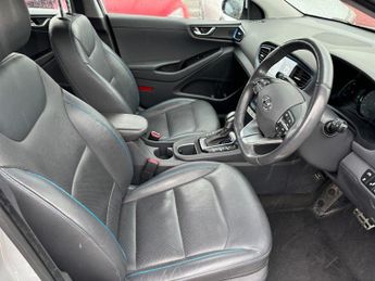 Hyundai Ioniq PREMIUM SE