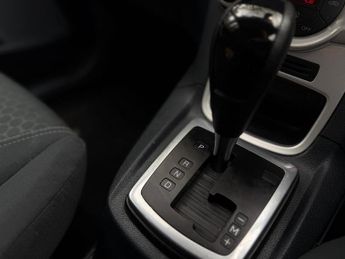 Ford Fiesta 1.4 Titanium Hatchback 5dr Petrol Automatic (154 g/km, 94 bhp)