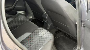 Volkswagen Polo 1.0 TSI R-Line DSG Euro 6 (s/s) 5dr