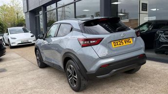 Nissan Juke 1.0 DIG-T N-Connecta DCT Auto Euro 6 (s/s) 5dr