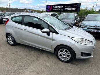 Ford Fiesta 1.6 TDCi ECOnetic Zetec Hatchback 3dr Diesel Manual Euro 5 (s/s)