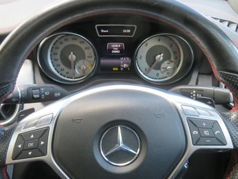 Mercedes GLA220 CDI 4MATIC AMG LINE PREMIUM PLUS AUTOMATIC