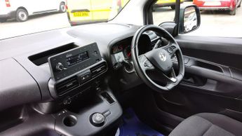 Vauxhall Combo 2000 EDITON L1 SWB 8 SPEED AUTOMATIC,AIR CONDITIONING,PARKING SE