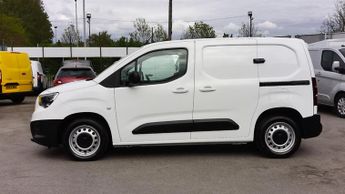 Vauxhall Combo 2000 EDITON L1 SWB 8 SPEED AUTOMATIC,AIR CONDITIONING,PARKING SE