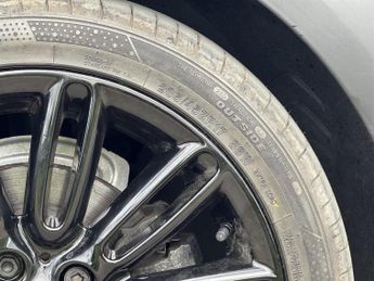 MINI Hatch COOPER EXCLUSIVE