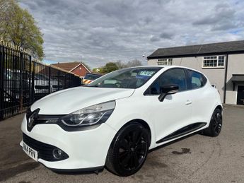 Renault Clio 1.5 dCi Dynamique S MediaNav Hatchback 5dr Diesel EDC Euro 5 (90