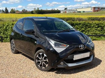 Toyota AYGO 1.0 VVT-i x-plore Hatchback 5dr Petrol Manual Euro 6 (71 ps)