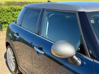 MINI Hatch 1.5 Cooper Seven Hatchback 5dr Petrol Auto Euro 6 (s/s) (136 ps)