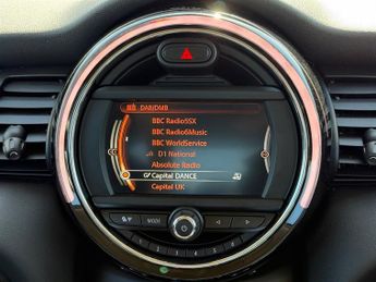 MINI Hatch 1.5 Cooper Seven Hatchback 5dr Petrol Auto Euro 6 (s/s) (136 ps)