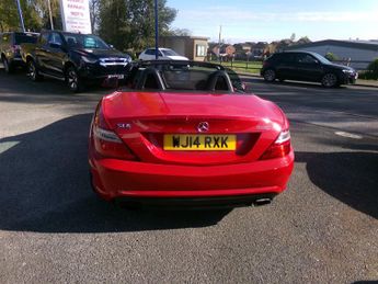 Mercedes SLK 1.8 SLK200 AMG Sport Convertible 2dr Petrol G-Tronic+ Euro 5 (s/