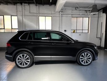 Volkswagen Tiguan 2.0 TDI BlueMotion Tech SEL SUV 5dr Diesel DSG 4Motion Euro 6 (s