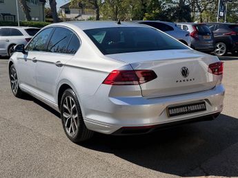 Volkswagen Passat 1.5 TSI EVO SEL Saloon 4dr Petrol DSG Euro 6 (s/s) (150 ps)