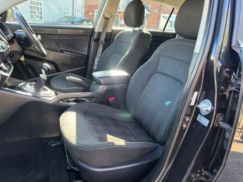 Kia Sportage 1.7 CRDi EcoDynamics 1 SUV 5dr Diesel Manual 2WD Euro 5 (s/s) (1