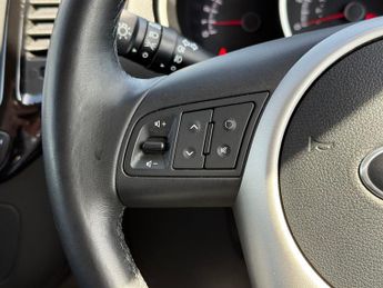 Kia Venga 1.6 3 MPV 5dr Petrol Manual Euro 6 (s/s) (123 bhp)