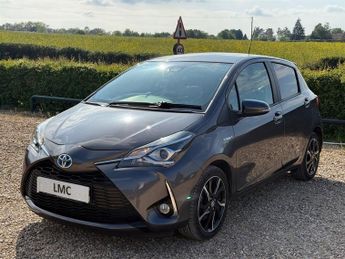 Toyota Yaris 1.5 VVT-h Design Hatchback 5dr Petrol Hybrid E-CVT Euro 6 (s/s) 