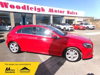 Mercedes A Class 1.5 Sport (Premium) Hatchback 5dr Diesel 7G-DCT Euro 6 (s/s) (10